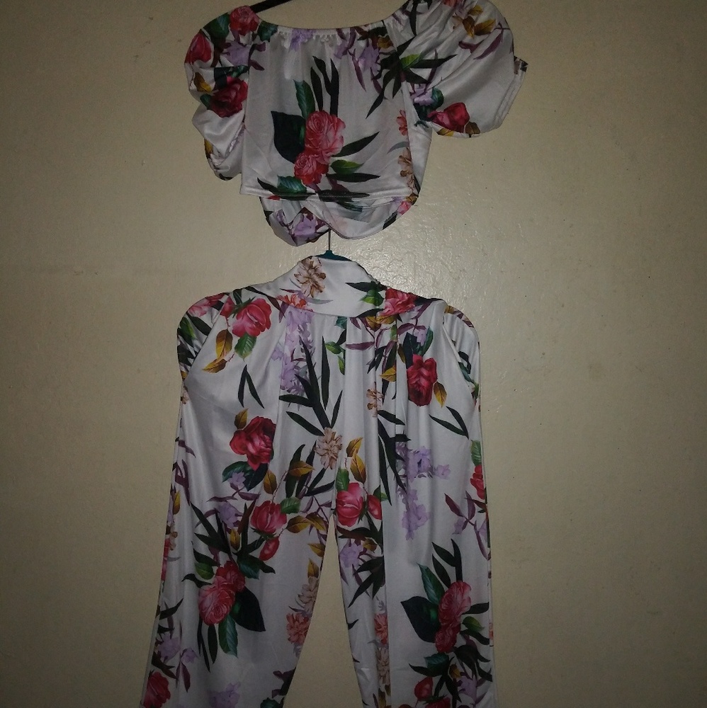 Pants set..